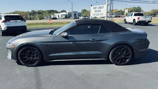 2020 Ford Mustang