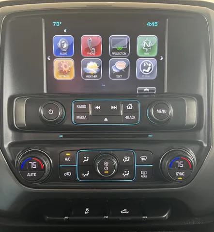 2017 Chevrolet Silverado 1500 LT photo 9