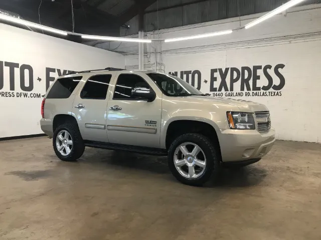 2009 Chevrolet Tahoe's photo