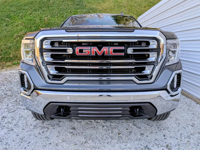 2022 Gmc Sierra Limited SLT photo 3