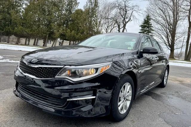 2017 Kia Optima LX