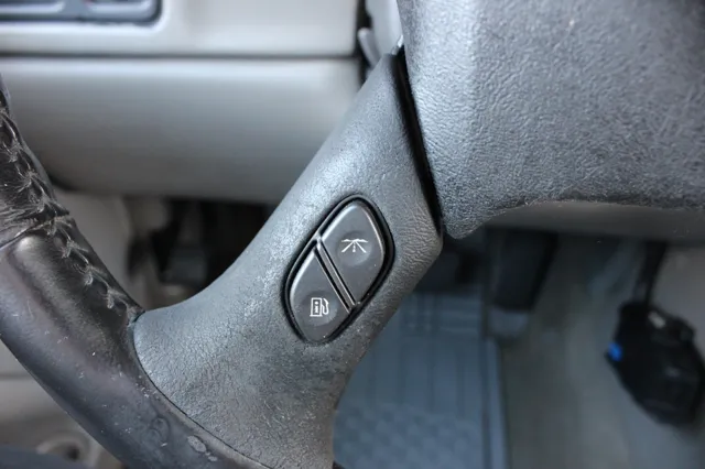 2005 GMC Sierra 2500HD - Photo 27