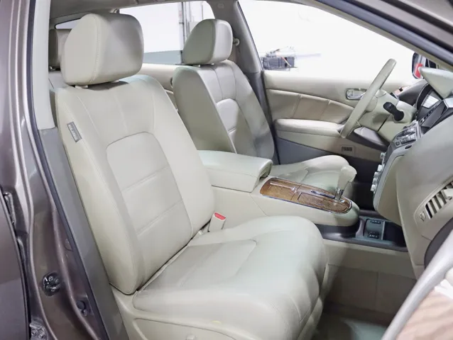 2011 Nissan Murano S photo 22