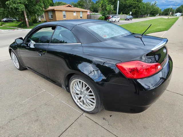 2010 INFINITI G Convertible 37 Sport - Photo 3