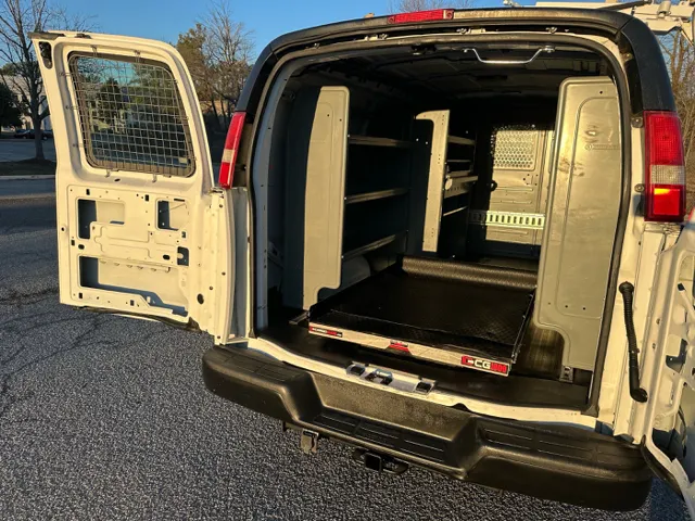 2015 Chevrolet Express Cargo Work Van - Photo 27