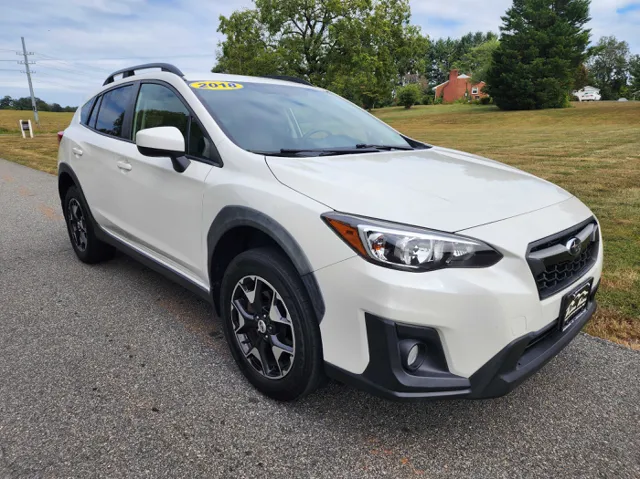 2018 Subaru Crosstrek 2.0i Premium photo 2