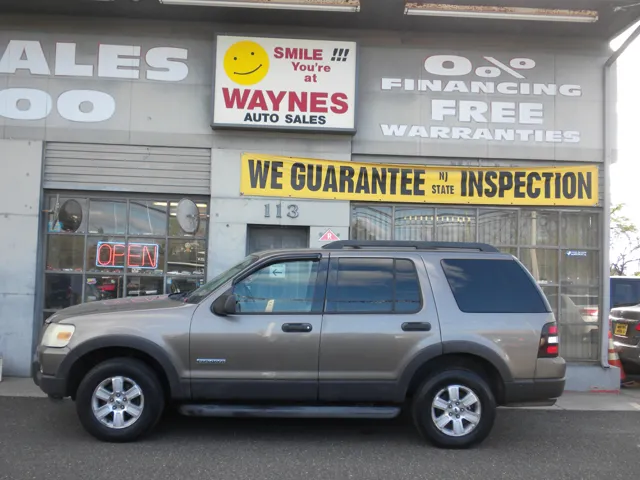 2006 Ford Explorer XLT's photo