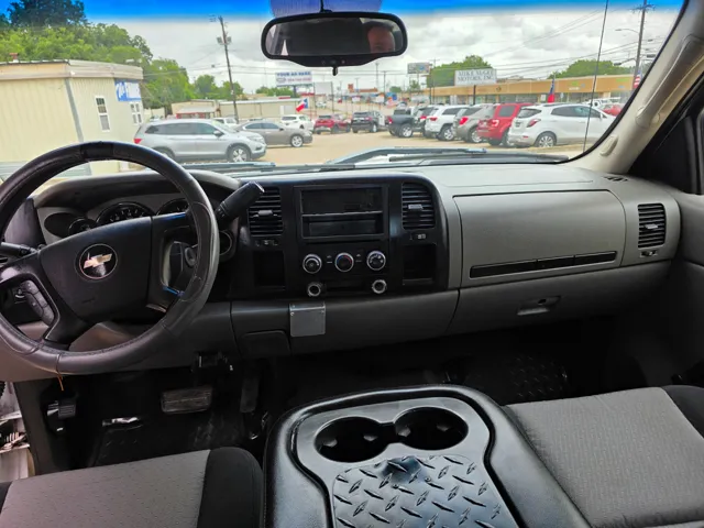 2007 Chevrolet Silverado 2500HD Work Truck - Photo 11