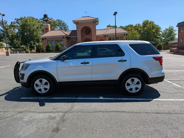 2017 Ford Explorer's photo