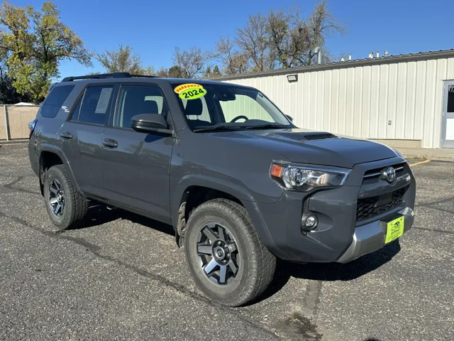 2024 Toyota 4Runner TRD Off-Road's photo