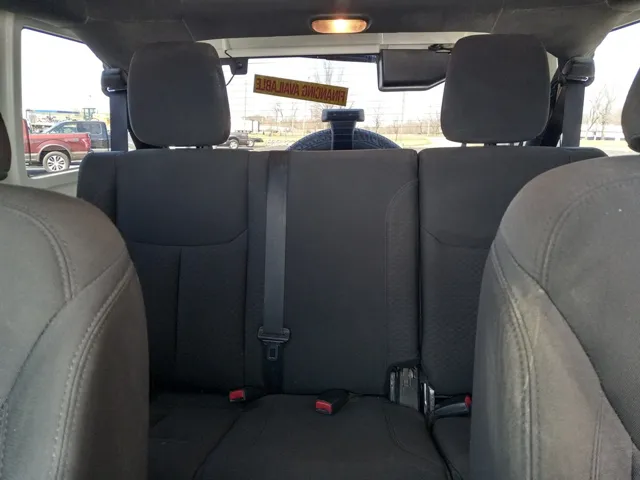 2016 Jeep Wrangler Unlimited Sport - Photo 14