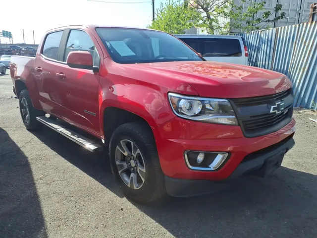 2017 Chevrolet Colorado 4WD Z71 Crew Cab Short Box's photo