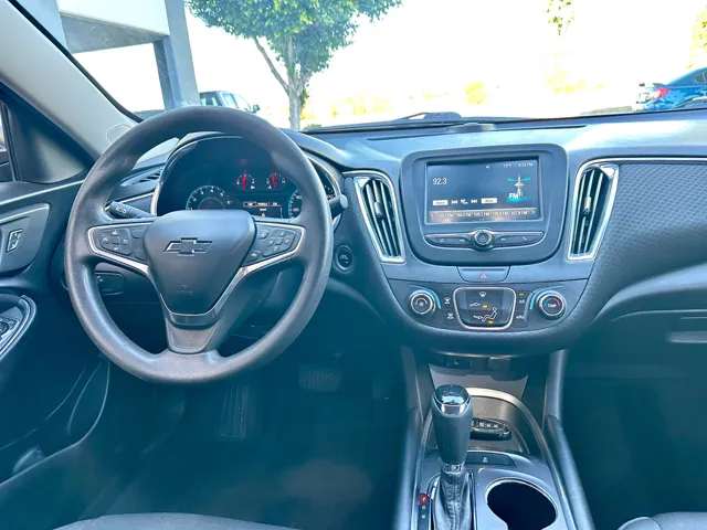 2018 Chevrolet Malibu 1LT - Photo 46