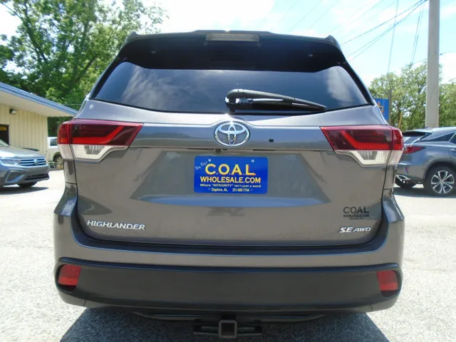 2019 Toyota Highlander SE - Photo 27