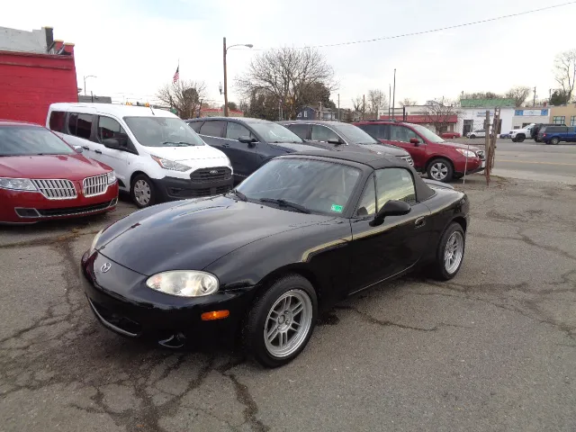 2004 Mazda Miata Cloth's photo