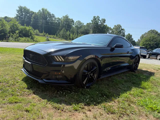 2016 Ford Mustang EcoBoost Coupe Premium's photo