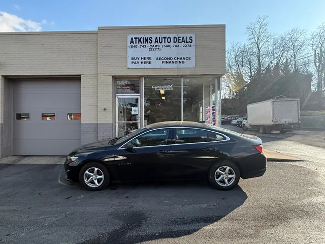 2017 Chevrolet Malibu 1FL's photo