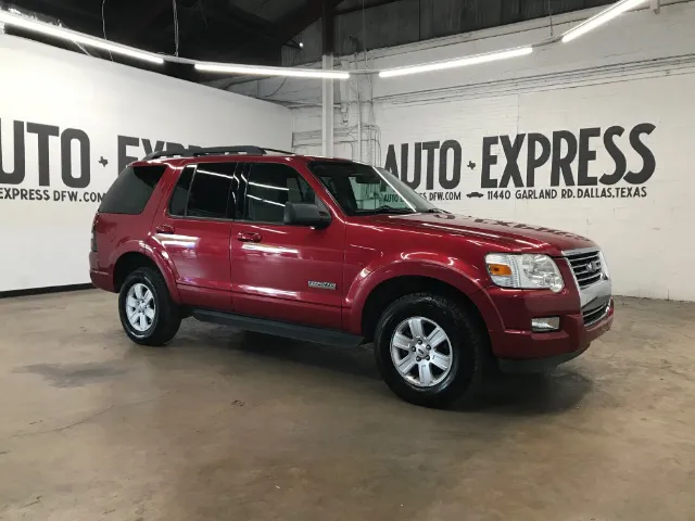 2008 Ford Explorer XLT 4.0's photo