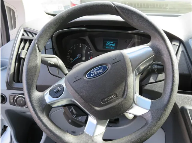 2015 Ford Transit XLT - Photo 8
