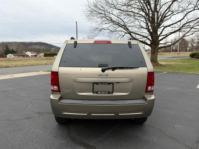 2006 Jeep Grand Cherokee Laredo 4WD