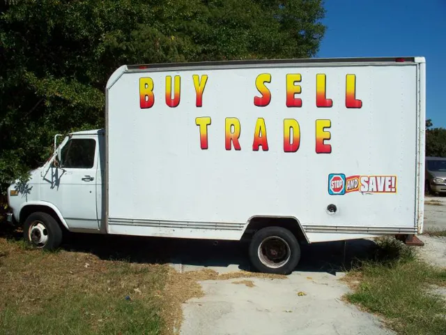 1983 GMC Cutaway Van's photo