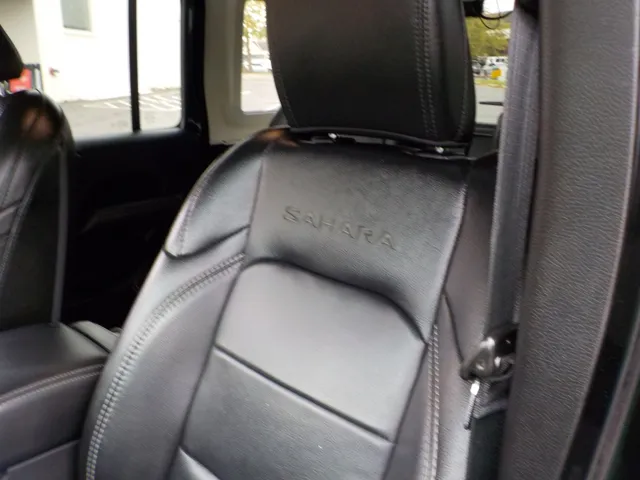 2019 Jeep Wrangler Unlimited Sahara photo 21
