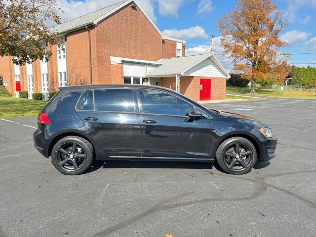 2015 Volkswagen Golf TDI S 6A