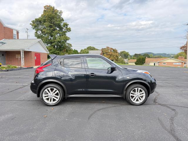 2014 Nissan Juke S AWD