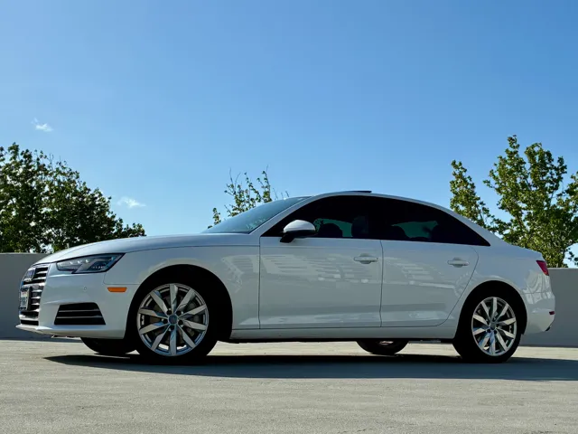 2017 Audi A4 Premium - Photo 6
