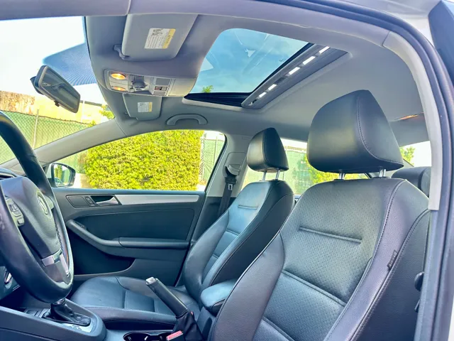 2014 Volkswagen Jetta SE - Photo 26