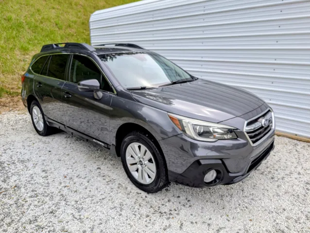 2018 Subaru Outback 2.5i Premium's photo