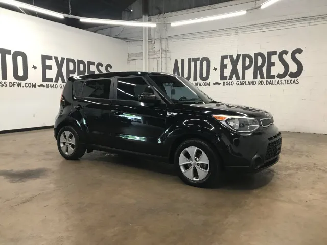 2016 Kia Soul 1.6L Base 5-Door's photo