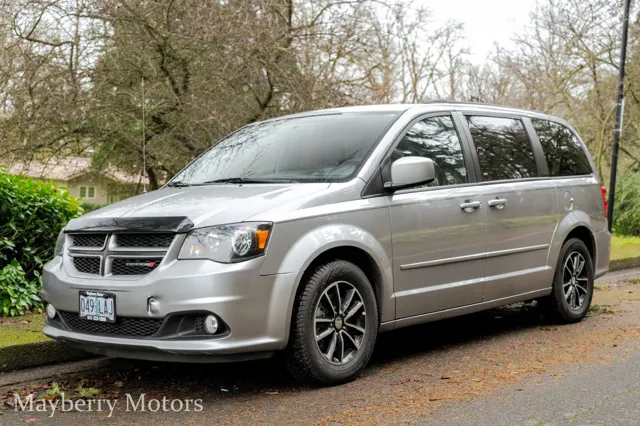 2017 Dodge Grand Caravan GT's photo