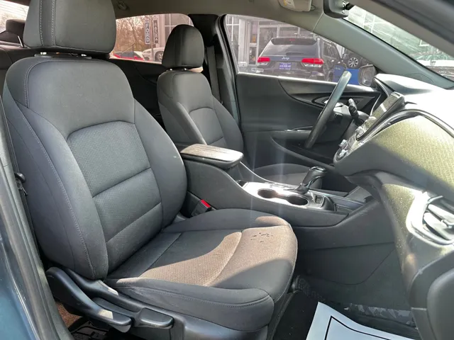 2019 Chevrolet Malibu 1LT - Photo 8