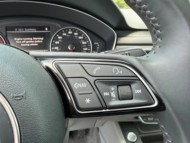 2017 Audi A4 Premium - Photo 11