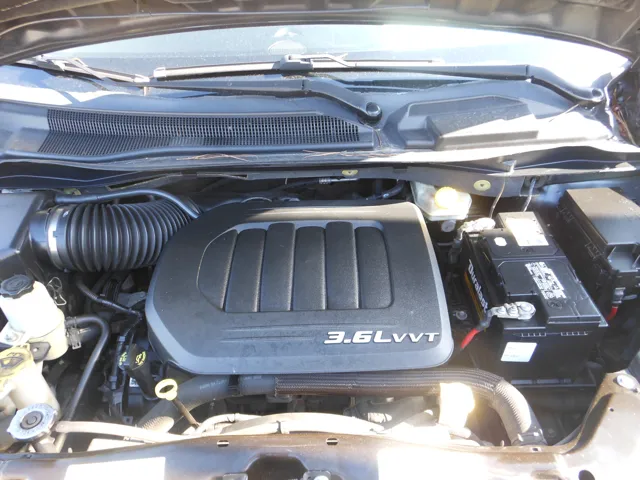 2014 Chrysler Town & Country Touring - Photo 6