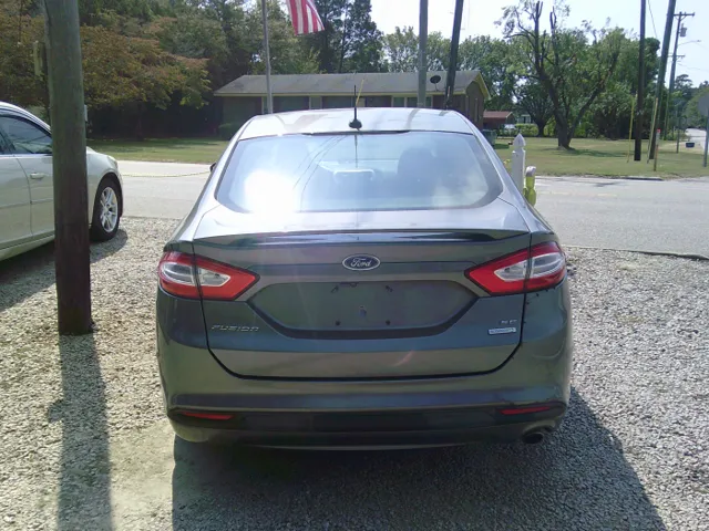 2013 Ford Fusion SE