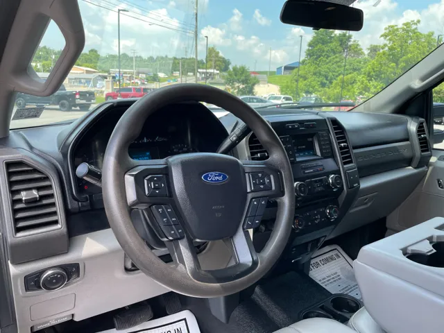 2018 Ford F-350 XL photo 18