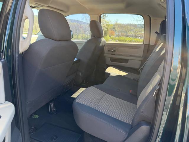 2011 Ram 1500 OUTDOORSMAN Crew Cab 4WD