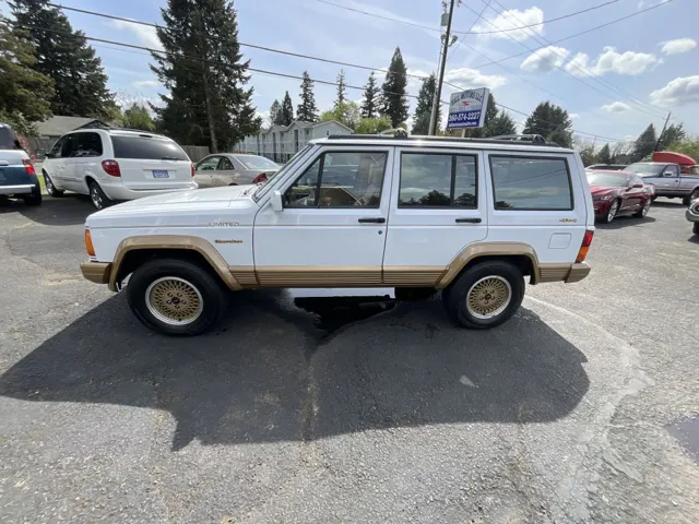1992 Jeep Cherokee's photo