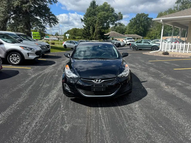 2011 Hyundai Elantra GLS photo 8
