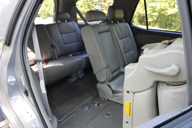2001 Toyota Sequoia Limited - Photo 22