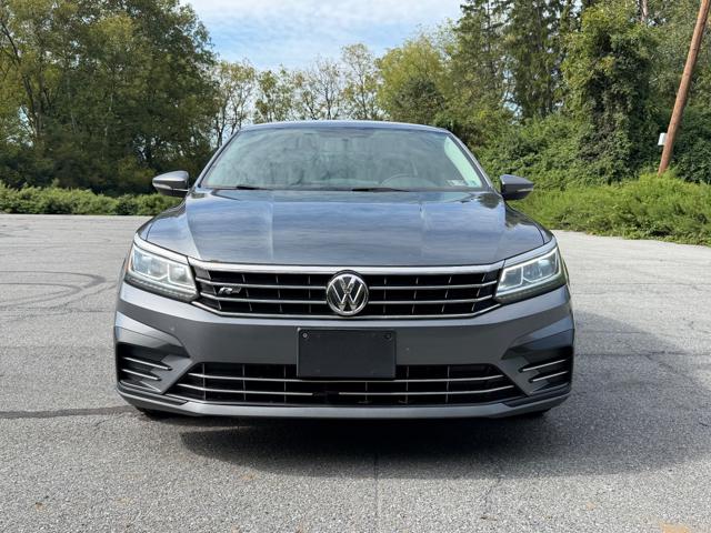 2017 Volkswagen Passat R-Line