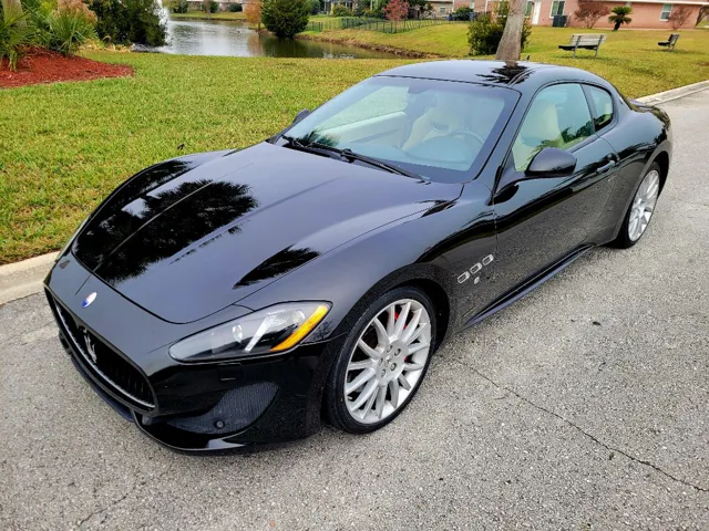 2016 Maserati GranTurismo