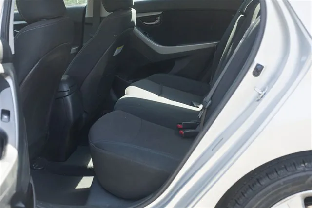2016 Hyundai Elantra Value Edition - Photo 12