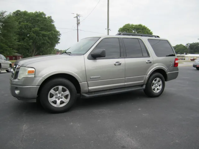 2008 Ford Expedition XLT's photo