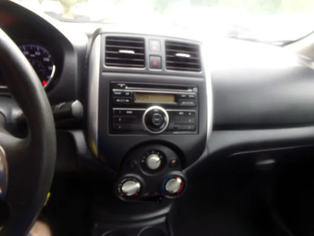 2014 Nissan Versa Sedan SV - Photo 7