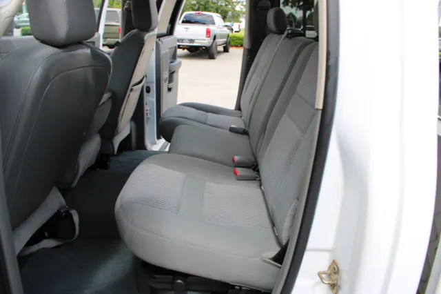 2007 Dodge Ram 2500 Pickup ST - Photo 25