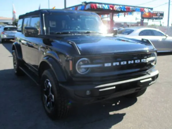 2022 Ford Bronco Outer Banks 4x4's photo