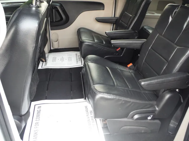 2014 Dodge Grand Caravan SXT - Photo 9